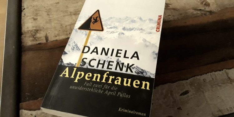 Alpenfrauen Buchcover Rezension