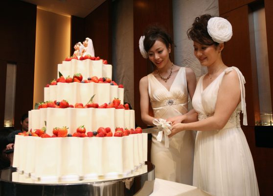 erste Lesbische Hochzeit in Japan 2011.